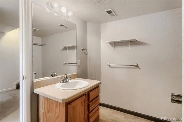 10375 W 41st Avenue Wheat Ridge, CO 80033