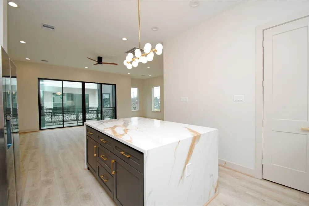 6312 Illinois Street #B Houston, TX 77021