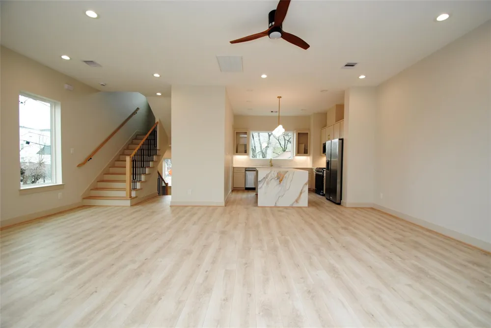 6312 Illinois Street #B Houston, TX 77021