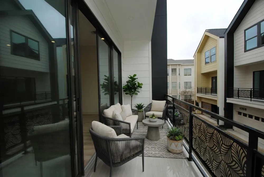 6312 Illinois Street #B Houston, TX 77021