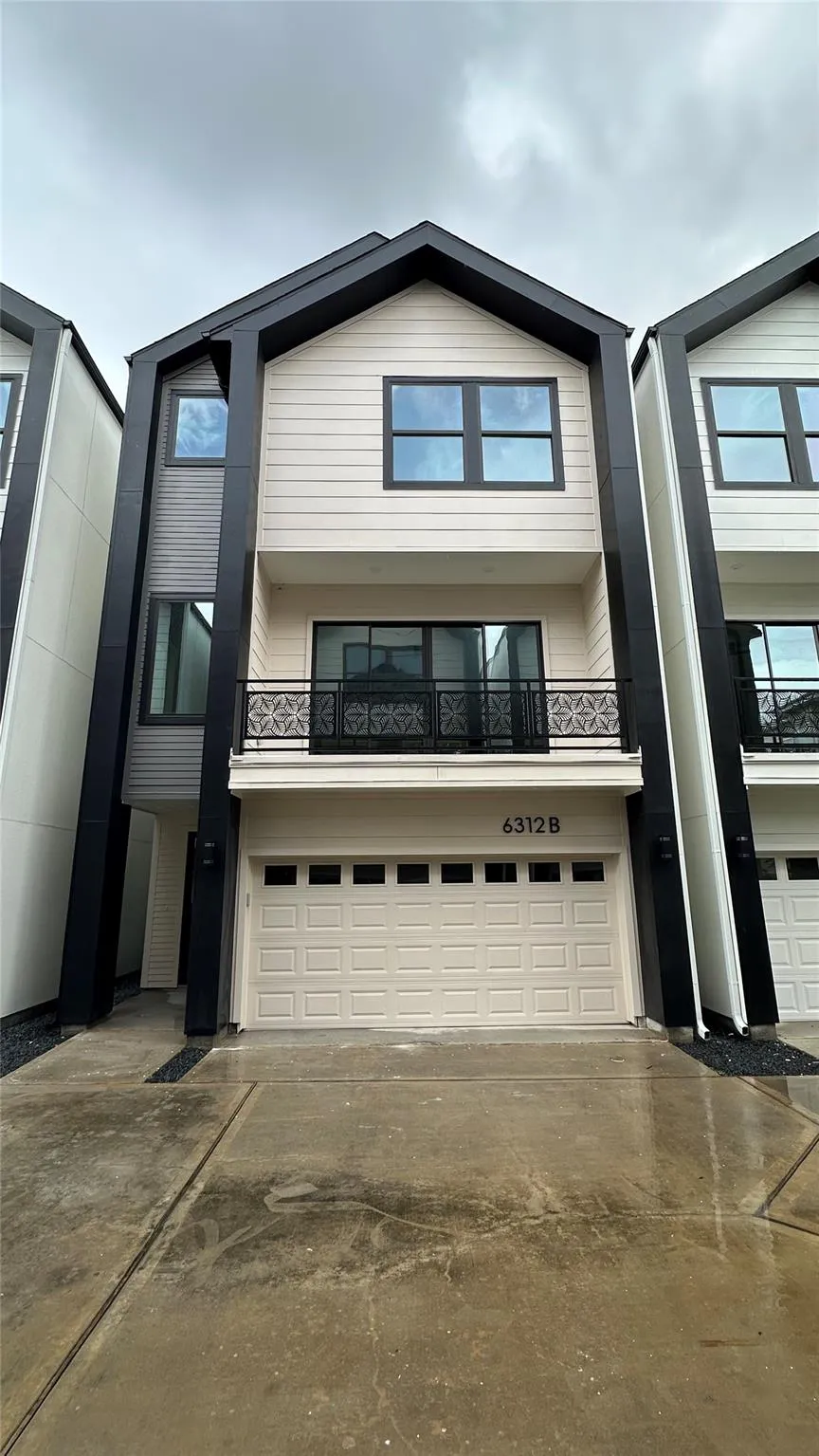 6312 Illinois Street #B Houston, TX 77021