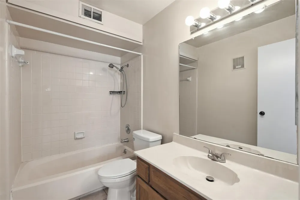 7743 Cambridge Street #7743 Houston, TX 77054