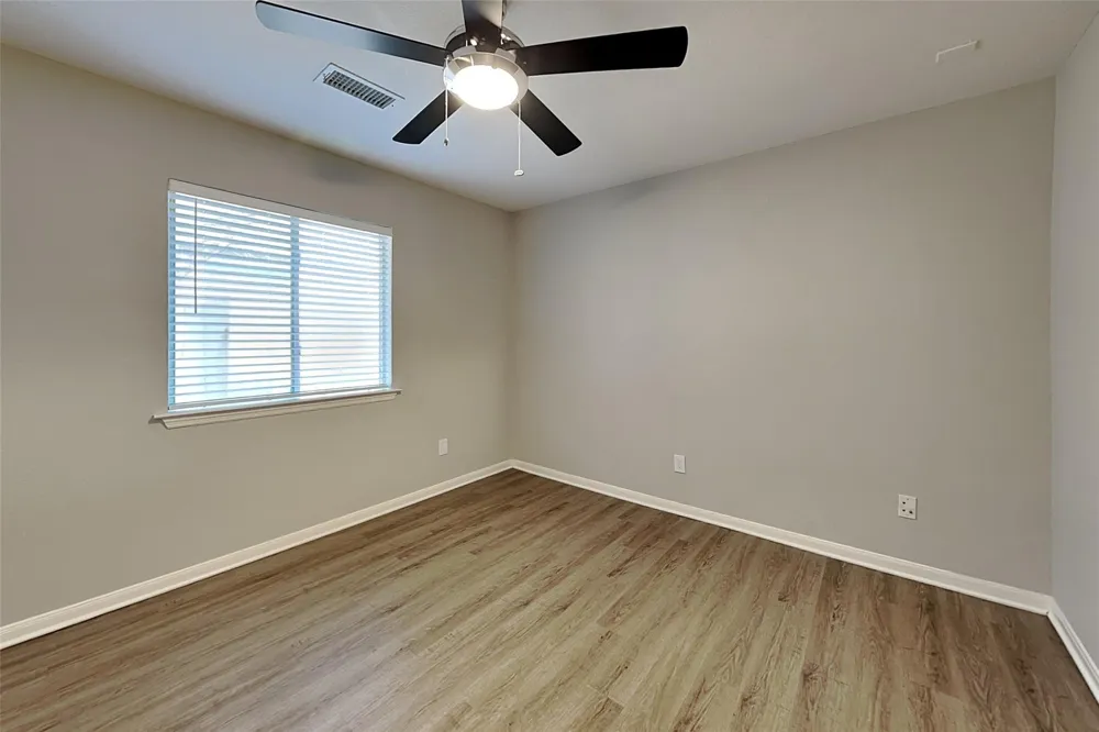 10 Windswept Oaks Place Conroe, TX 77385