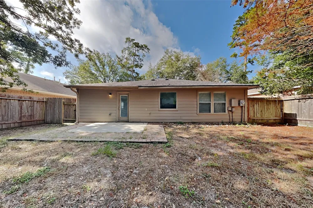 10 Windswept Oaks Place Conroe, TX 77385