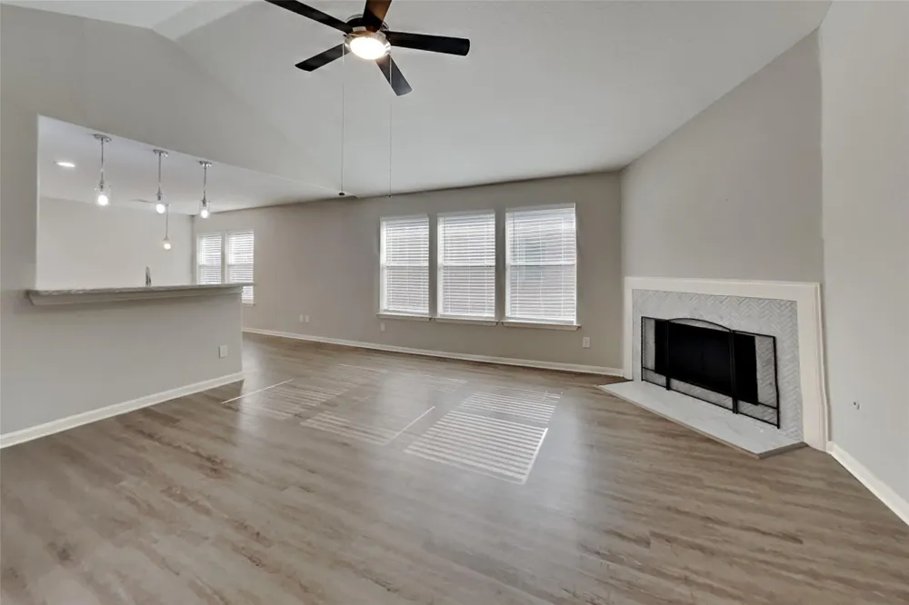 10 Windswept Oaks Place Conroe, TX 77385
