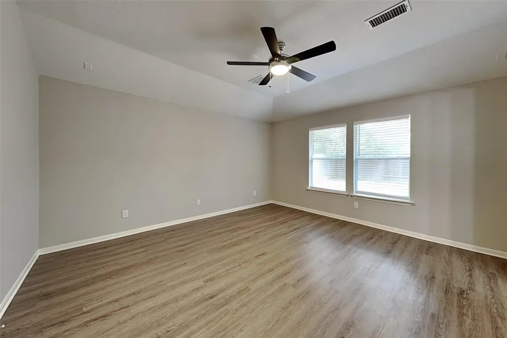 10 Windswept Oaks Place Conroe, TX 77385