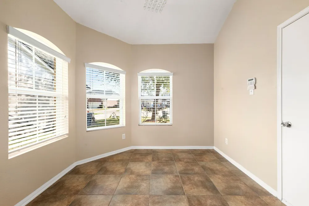 5911 Rosemary Circle Baytown, TX 77521