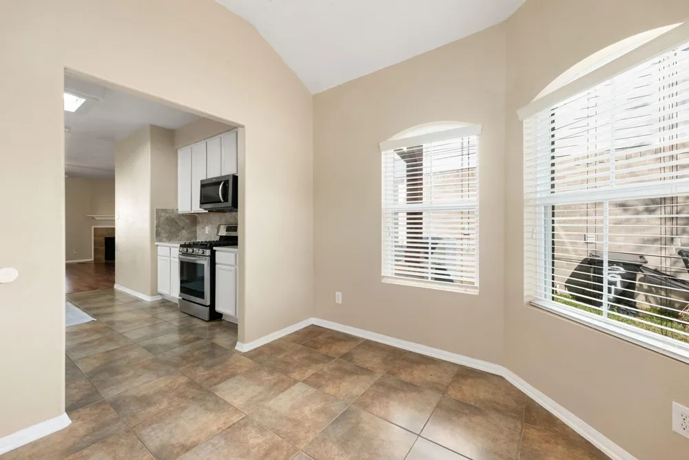 5911 Rosemary Circle Baytown, TX 77521
