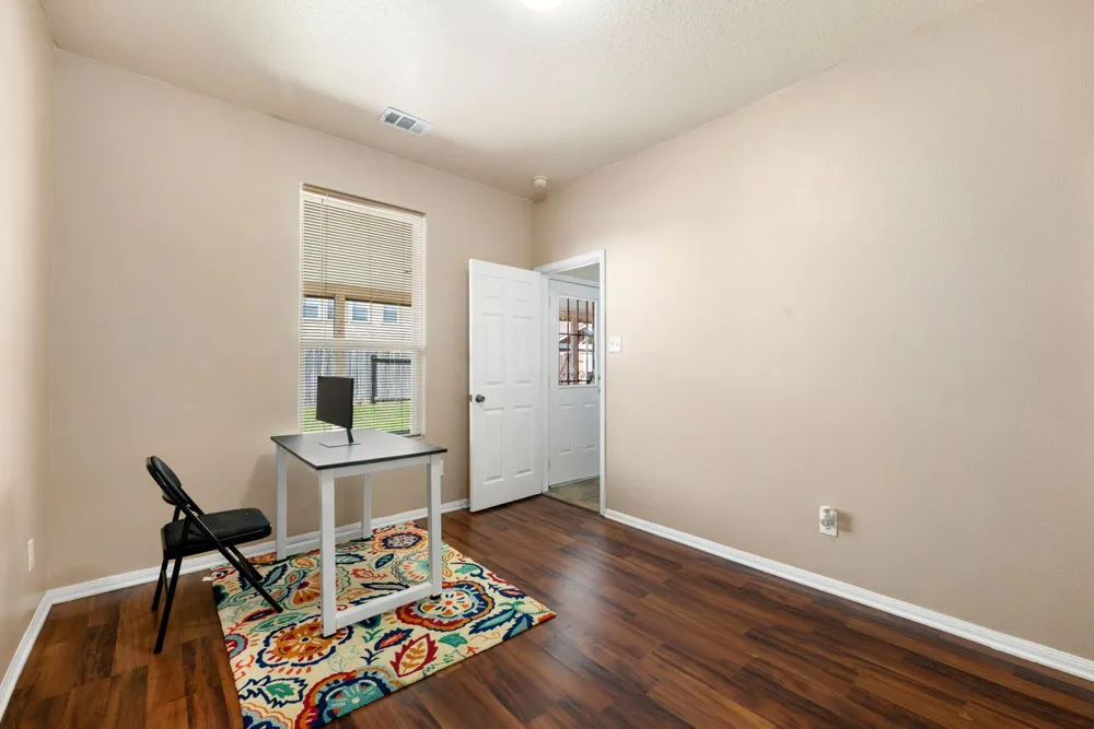 5911 Rosemary Circle Baytown, TX 77521