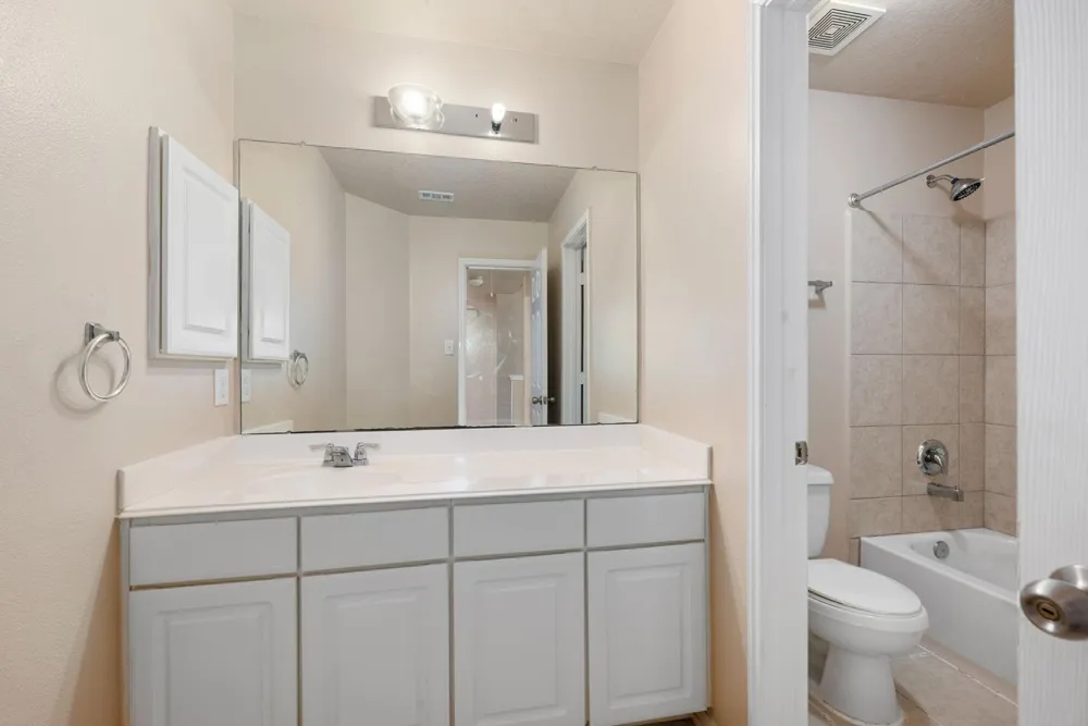 5911 Rosemary Circle Baytown, TX 77521