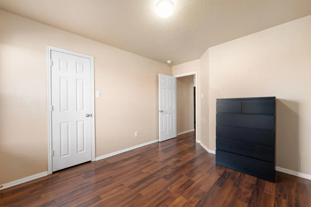 5911 Rosemary Circle Baytown, TX 77521