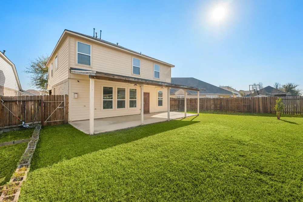 5911 Rosemary Circle Baytown, TX 77521