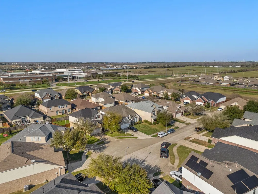 5911 Rosemary Circle Baytown, TX 77521