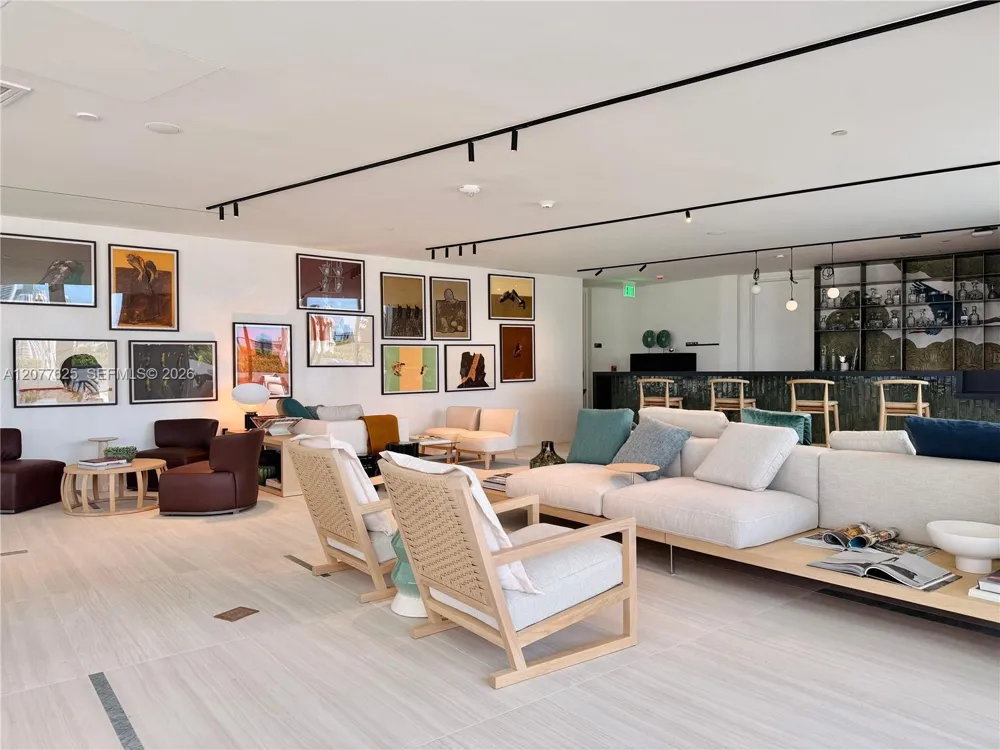 1400 Biscayne Blvd #1802 Miami, FL 33132