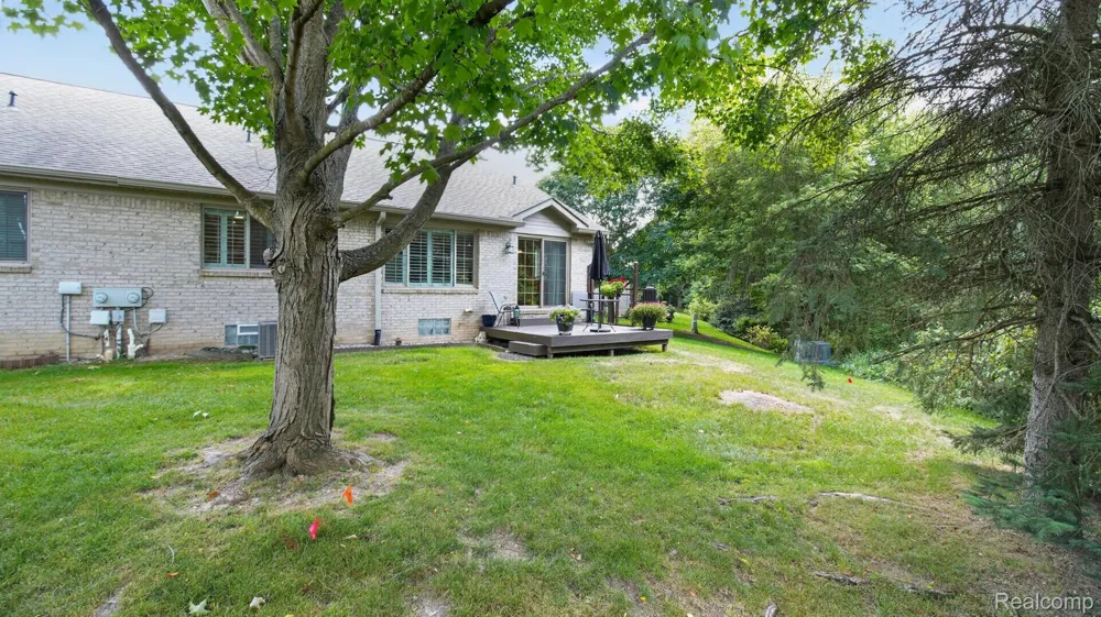 22240 Quail Run Circle #1 South Lyon City, MI 48178