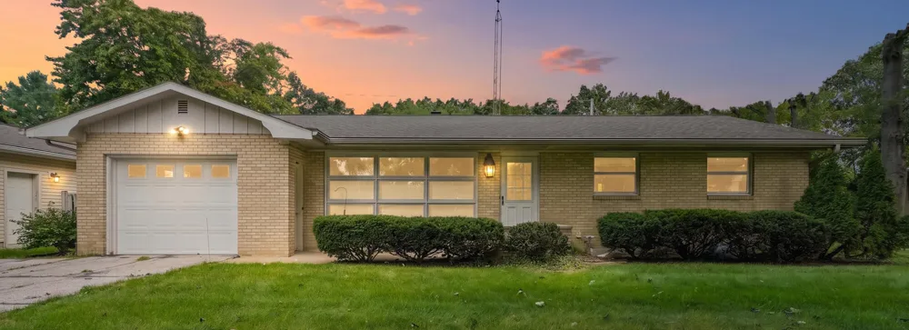 2197 Ann Drive St Joseph City, MI 49085