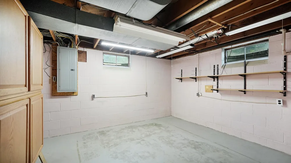 2197 Ann Drive St Joseph City, MI 49085