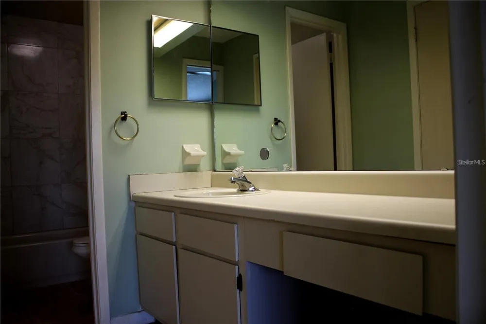 1340 STEARMAN COURT #14 Orlando, FL 32825