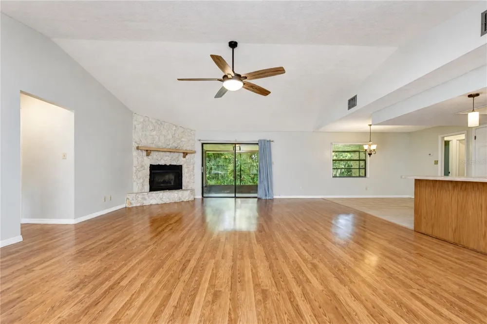 716 WESTWOOD DRIVE Brandon, FL 33511