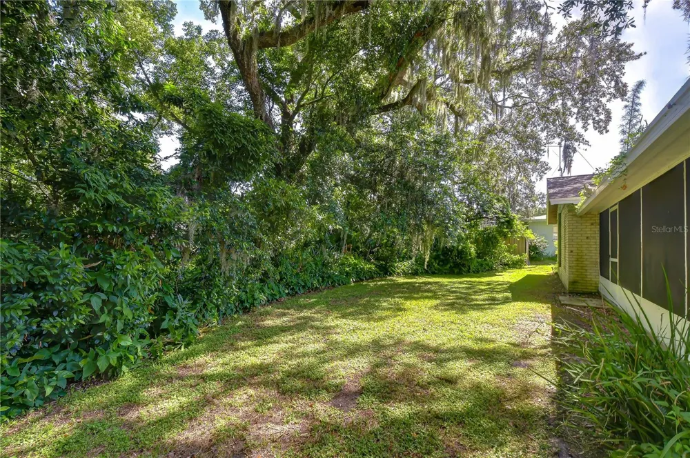 716 WESTWOOD DRIVE Brandon, FL 33511