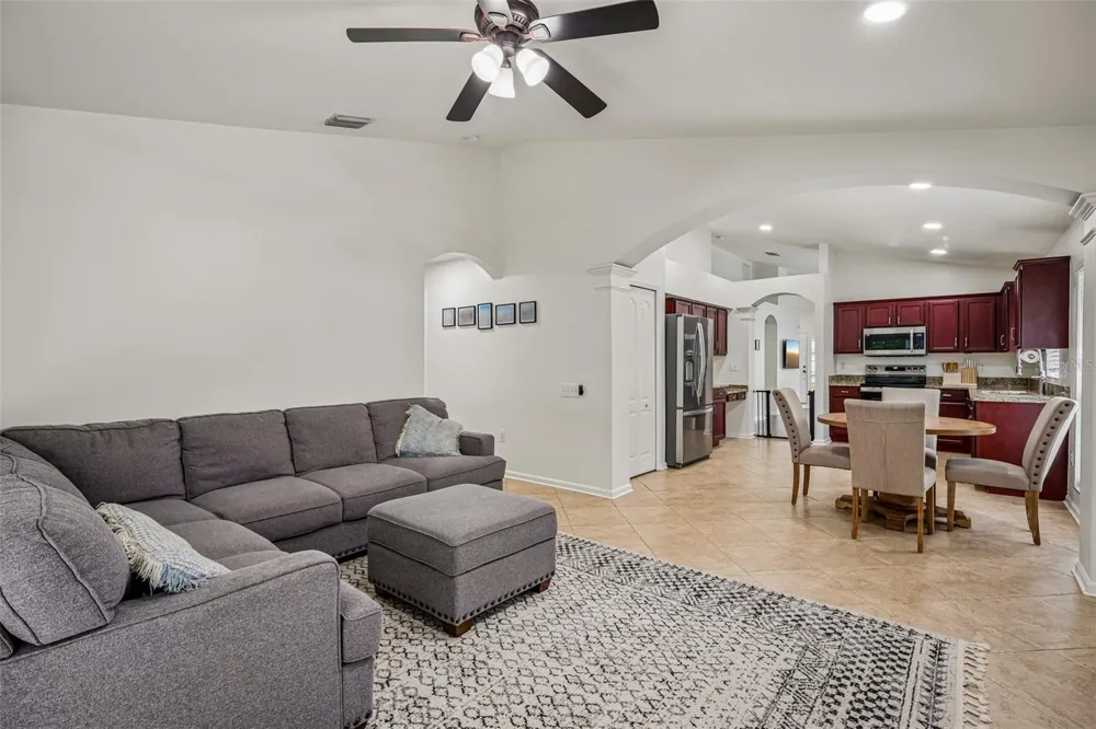 5854 COUNT TURF LANE Wesley Chapel, FL 33544