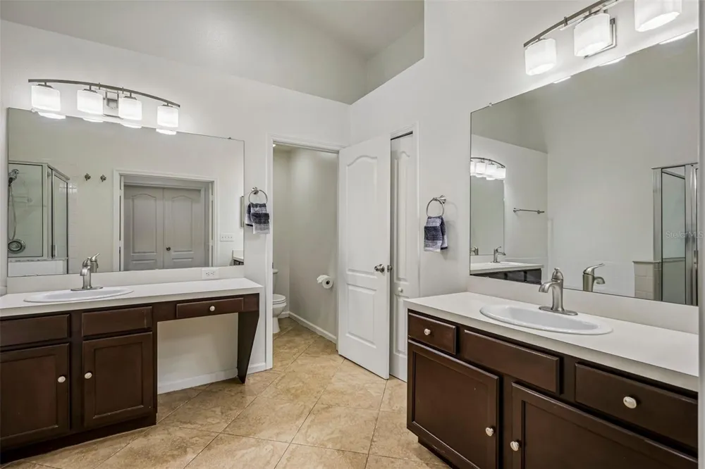5854 COUNT TURF LANE Wesley Chapel, FL 33544