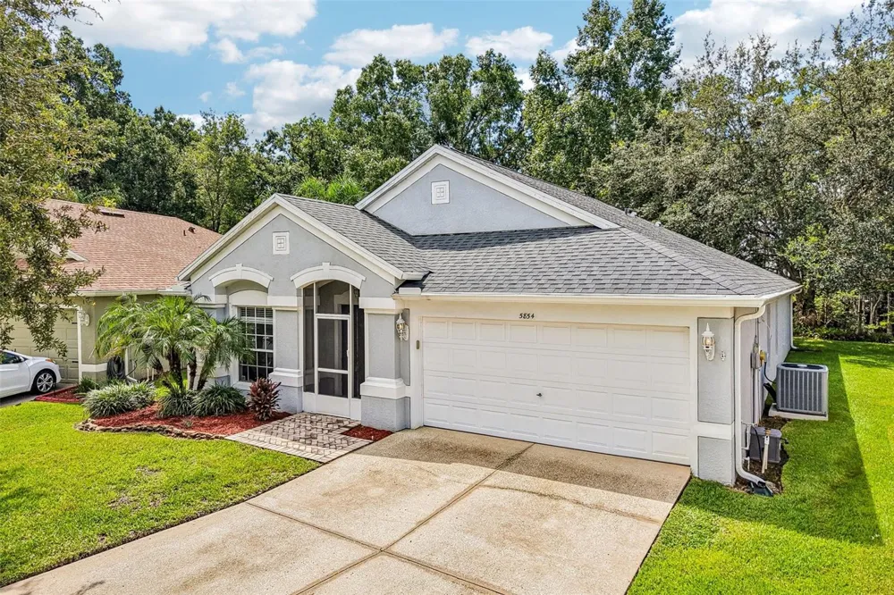 5854 COUNT TURF LANE Wesley Chapel, FL 33544