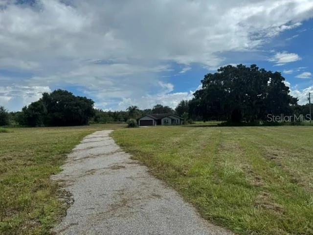 2231 CR 543 Sumterville, FL 33585