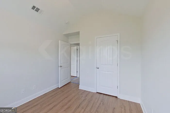 223 Western Red Cedar DR Springfield, GA 31329