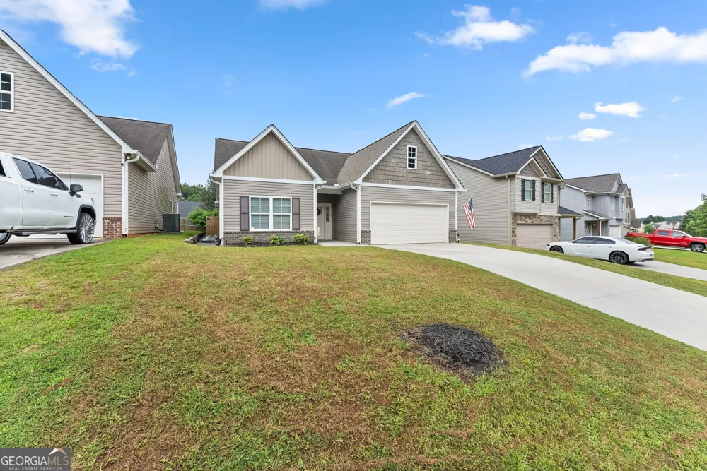 177 Highland Pointe DR Alto, GA 30510