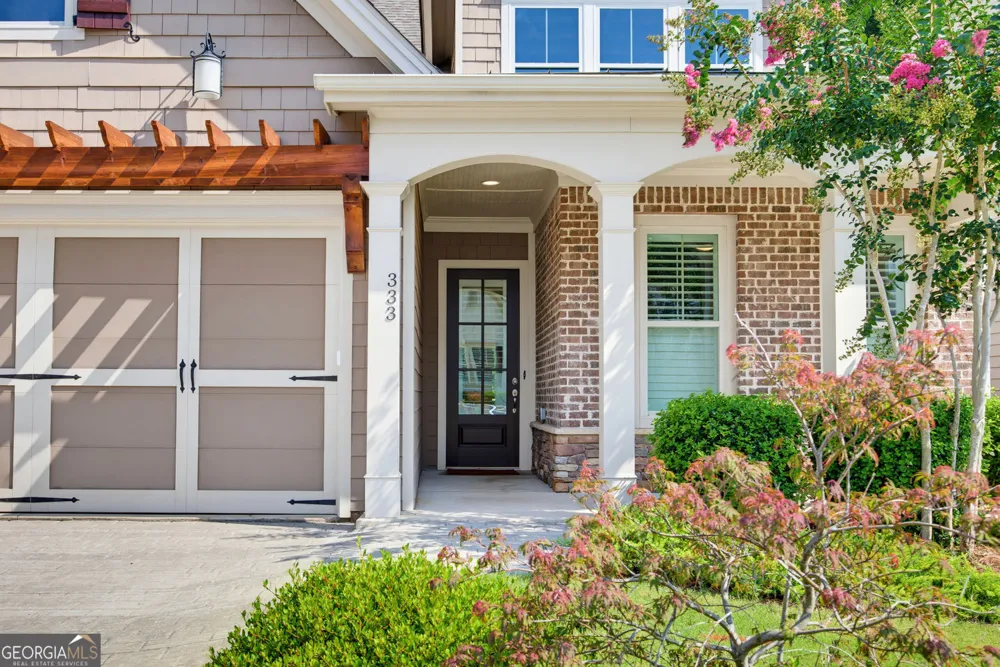 333 Little Pine LN Woodstock, GA 30188