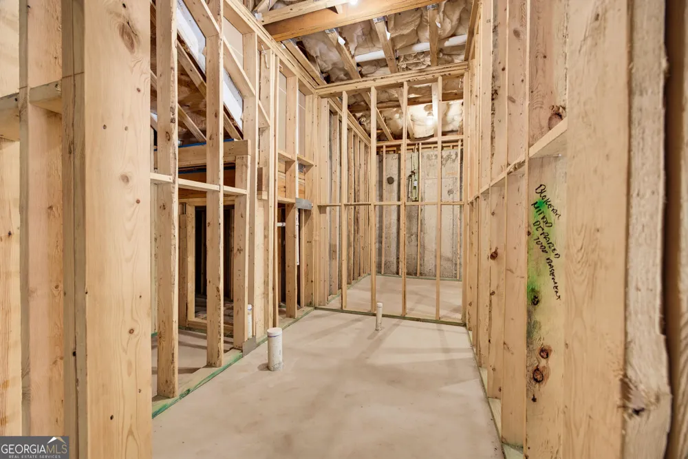 333 Little Pine LN Woodstock, GA 30188