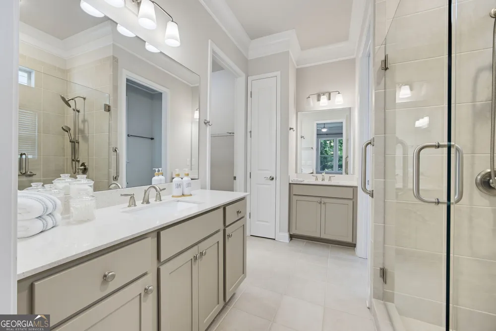 333 Little Pine LN Woodstock, GA 30188