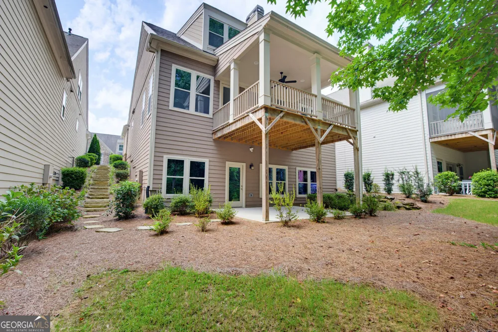 333 Little Pine LN Woodstock, GA 30188