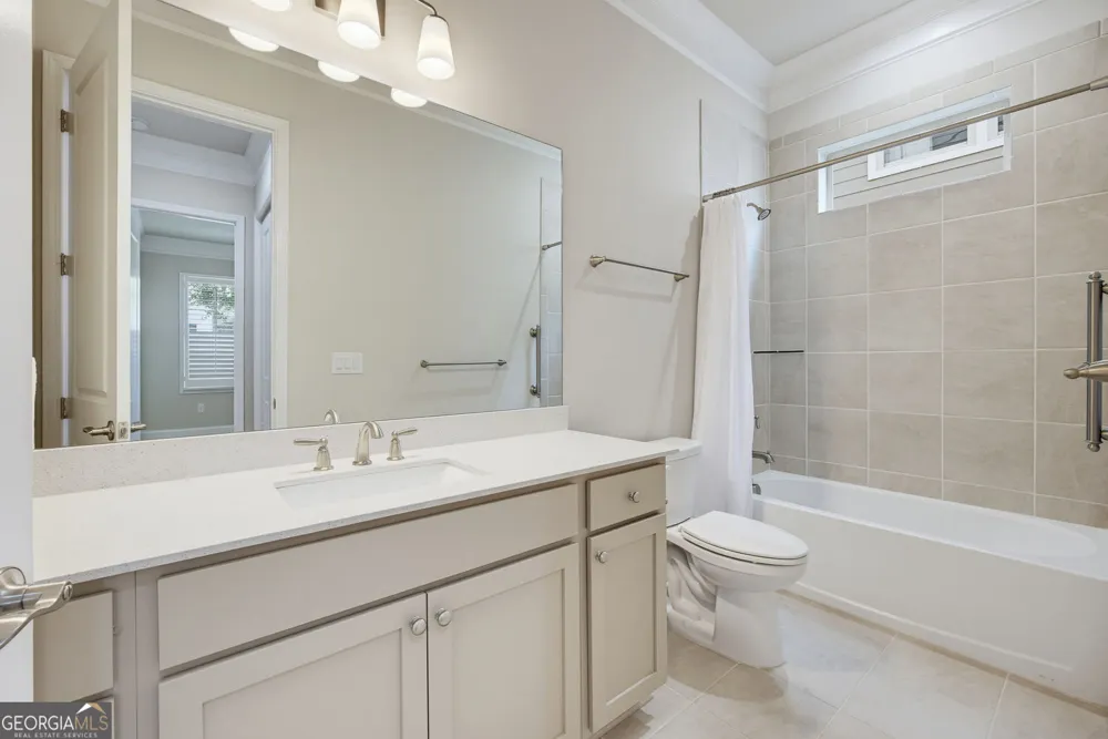 333 Little Pine LN Woodstock, GA 30188