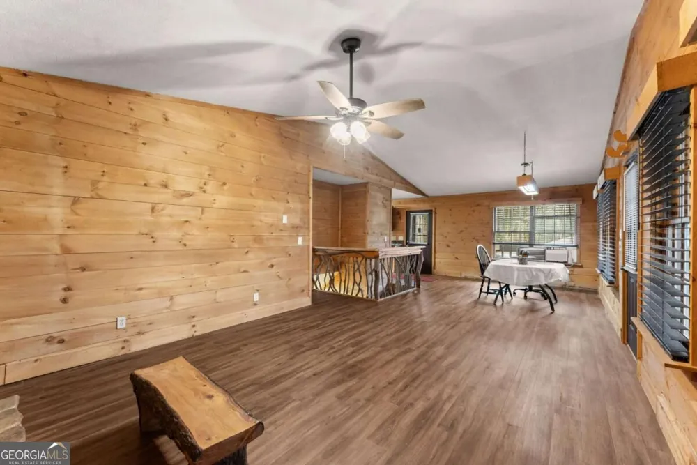279 Cindy Cove RD Blairsville, GA 30512