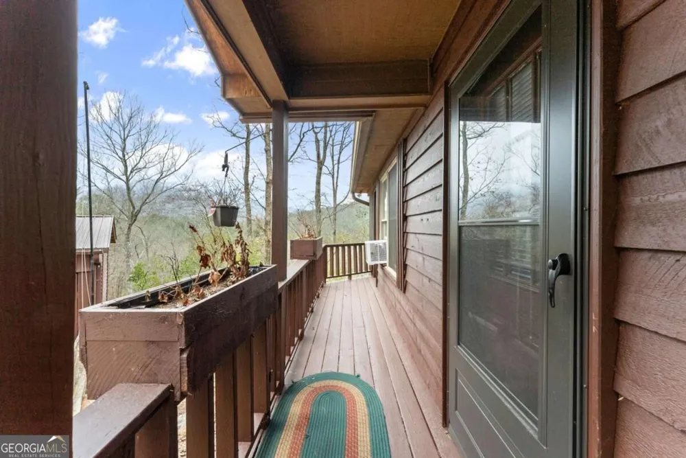 279 Cindy Cove RD Blairsville, GA 30512
