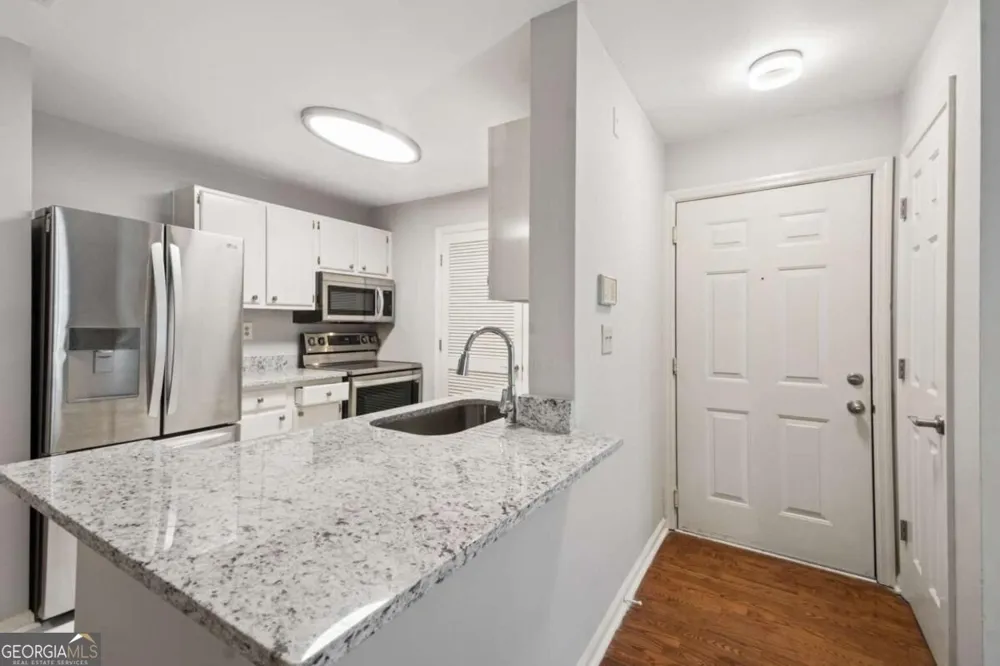305 Granville CT Atlanta, GA 30328