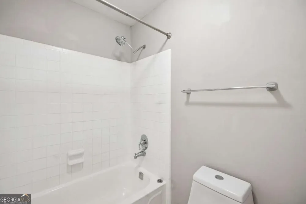 305 Granville CT Atlanta, GA 30328
