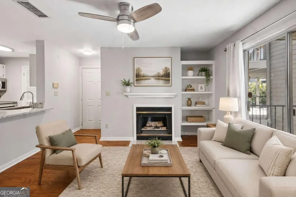 305 Granville CT Atlanta, GA 30328