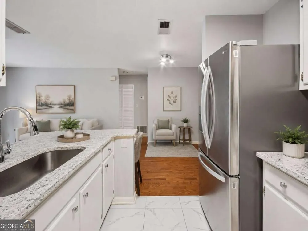305 Granville CT Atlanta, GA 30328