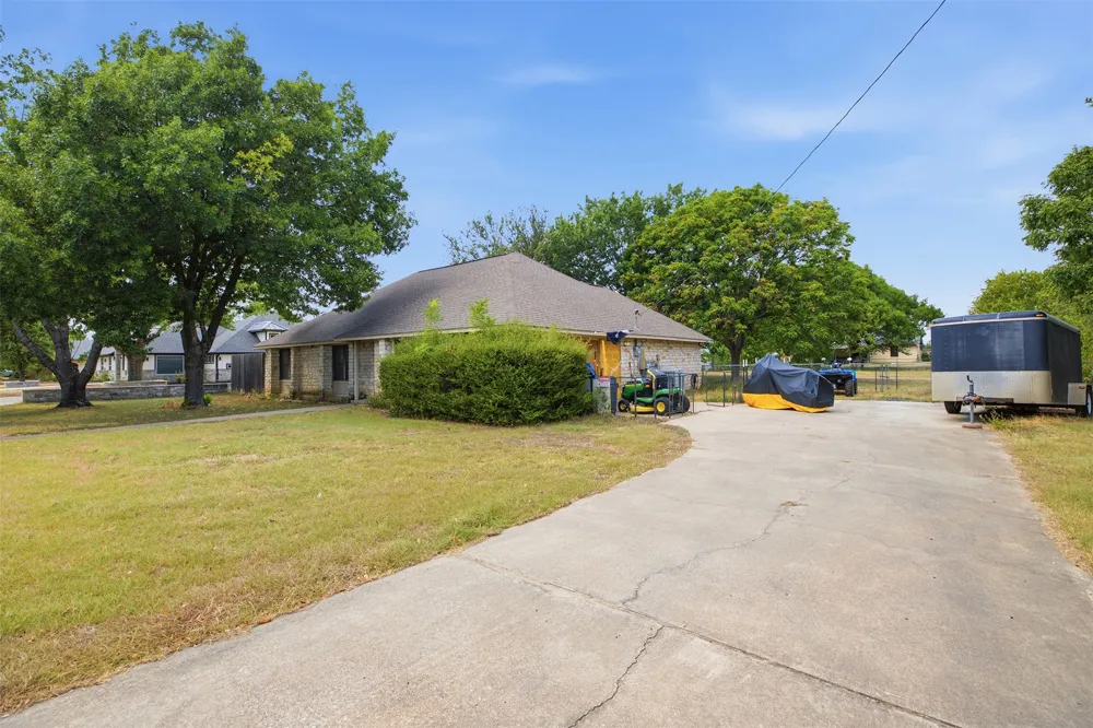 50208 Eagle Trace Drive Georgetown, TX 78626