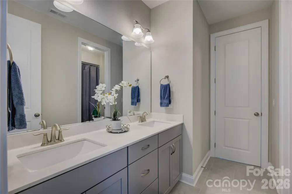 14219 Twin Eagles Lane Charlotte, NC 28278