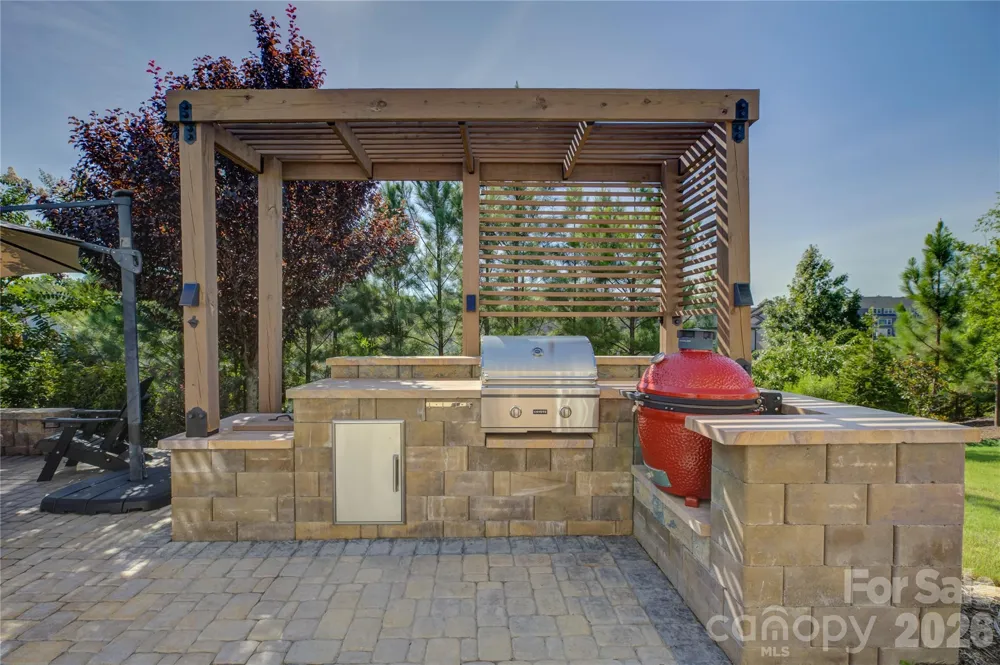 14219 Twin Eagles Lane Charlotte, NC 28278