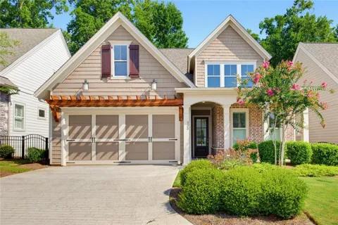 333 Little Pine Lane