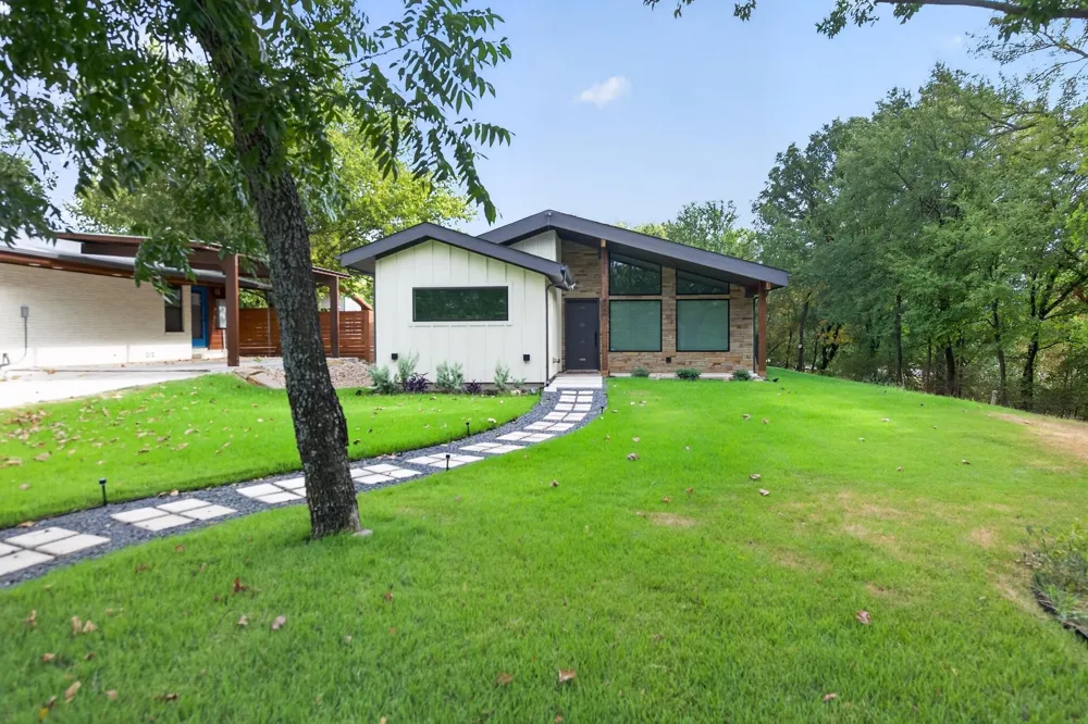 802 Stevens Street Bridgeport, TX 76426