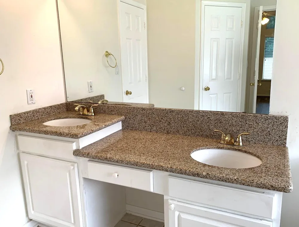1710 Emerald Lake Court Houston, TX 77062