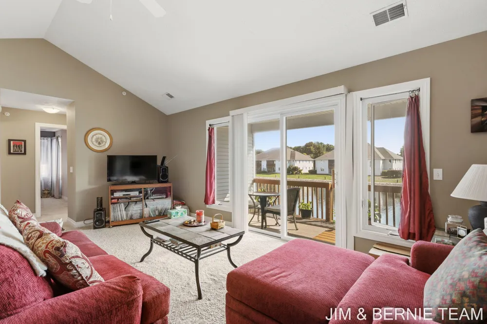 3042 W Crystal Waters Drive #6 Holland, MI 49424