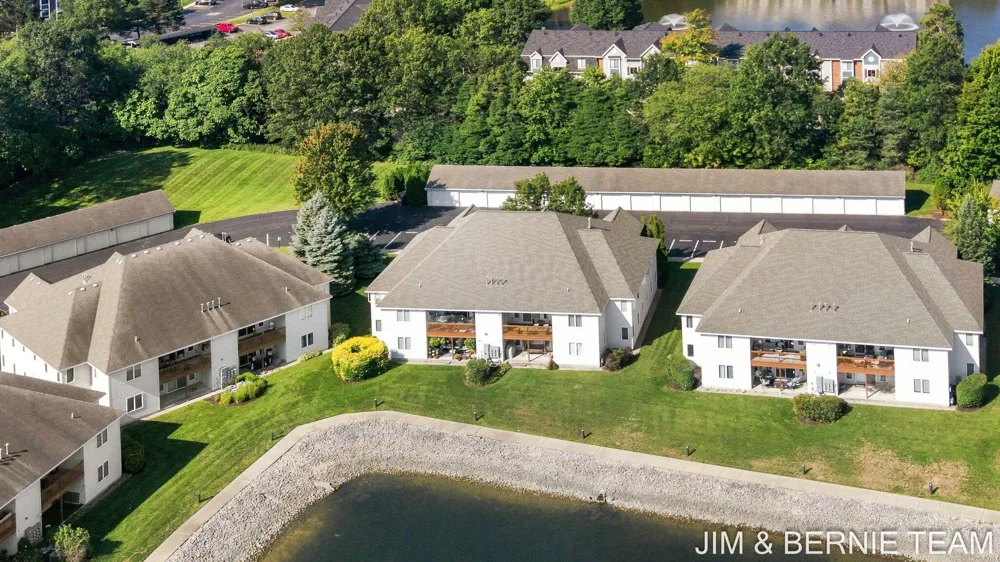 3042 W Crystal Waters Drive #6 Holland, MI 49424
