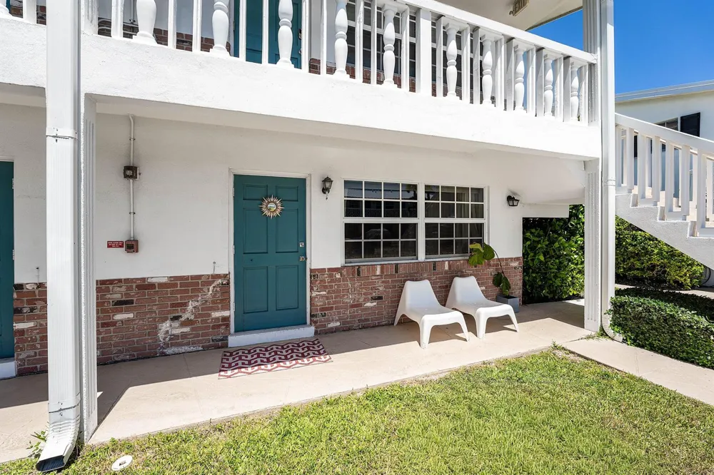 5505 Ocean Boulevard #3-106 Ocean Ridge, FL 33435